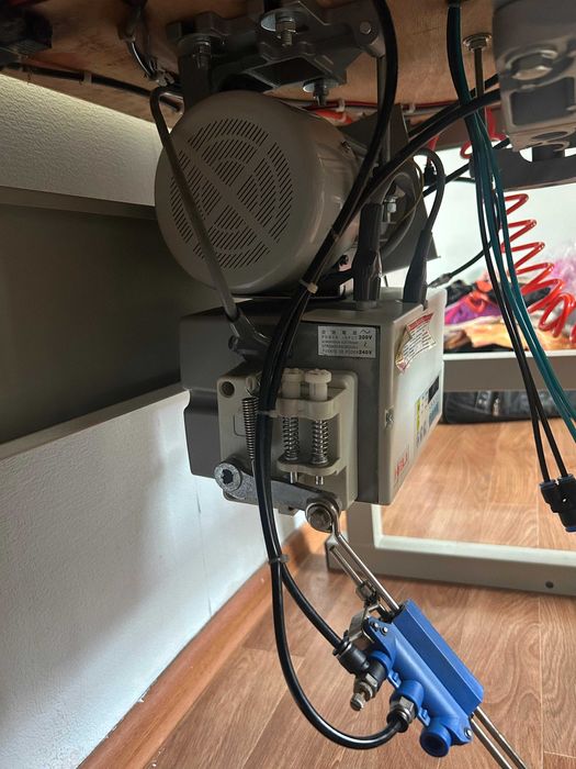 Оверлок матрасный промышленный