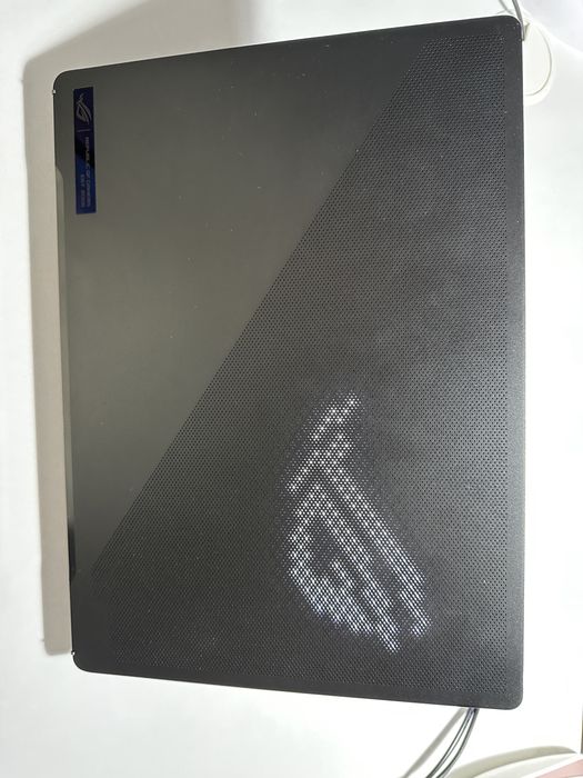 Laptop Asus ROG Zephyrus g14, Ryzen 9 6900HS, RX 6800s 8gb