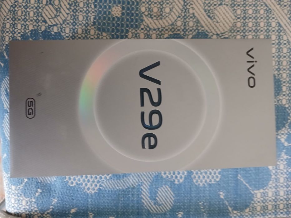Телефон Vivo 29e
