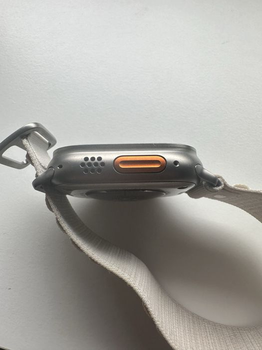 Apple Watch Ultra 1