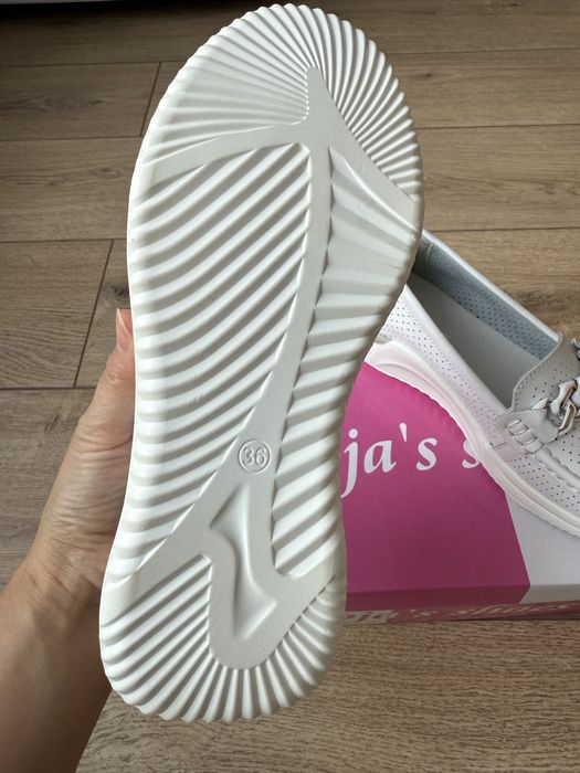 Женская обувь, лоферы