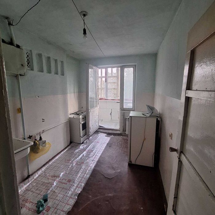 2х комнатная квартира без ремонта на районе Согдиана