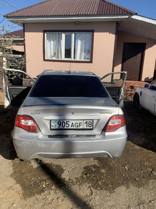Продам авто Daewoo Nexia 2