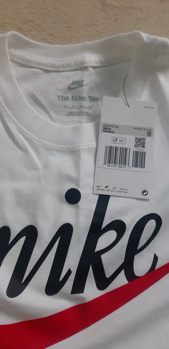 Nike оригинален, нов комплект, XS