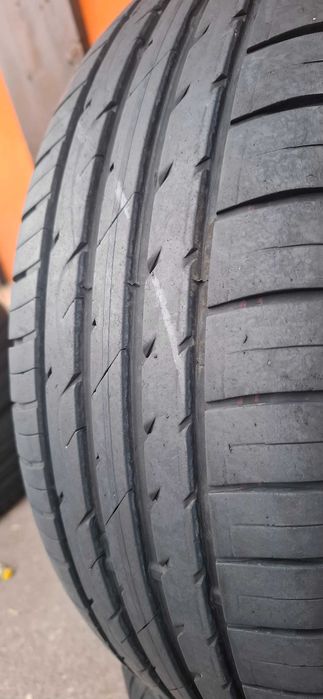 2бр. 205/55/16 Dunlop 6.8mm грайфер, дот 22г. Безплатен монтаж