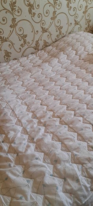 Одеяло двухспальное продам