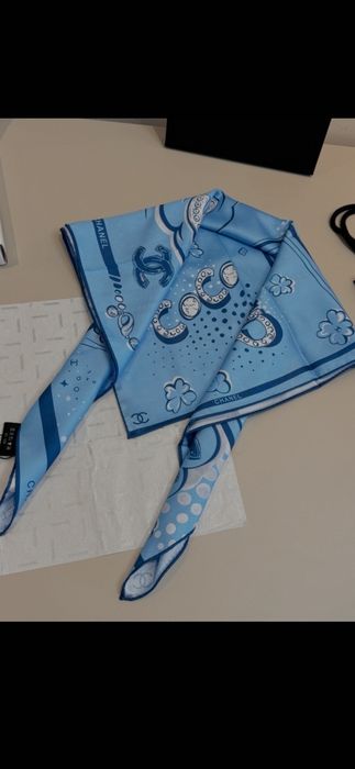Eșarfe Chanel model 2026, 5 modele, 100% mătase, 90×90cm