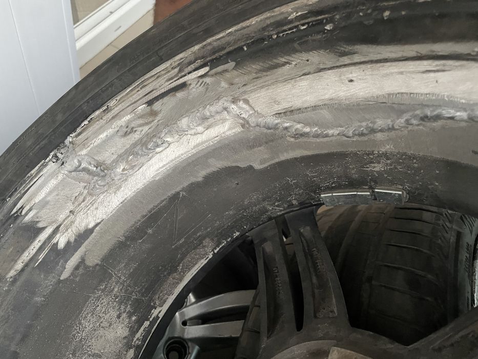 Диски с летней резиной р18