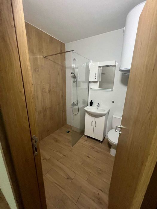 Дава се под наем Четиристаен апартамент в София, Витоша - 120 кв.м за 765 € - Снимка #8