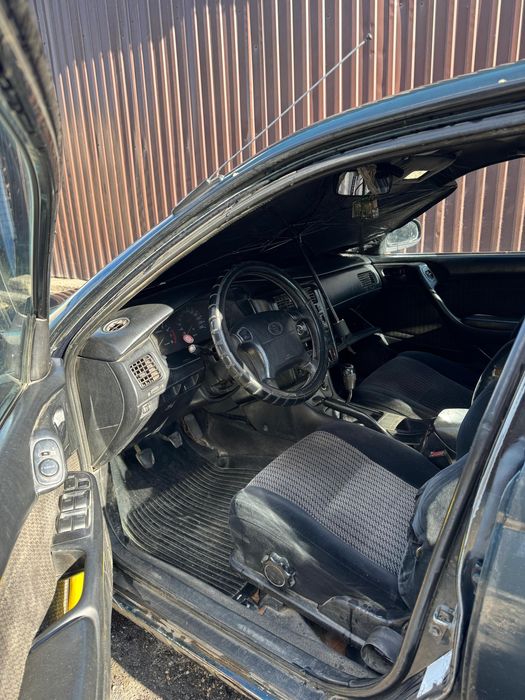 Срочно продам Toyota Carina e