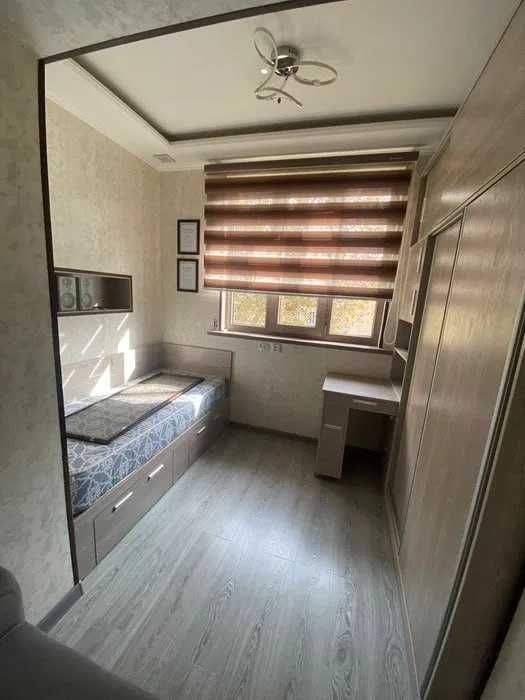 Сдаётся квартира 2/2/4 на ор-р Мирзо-Улугбекский Карасу 1