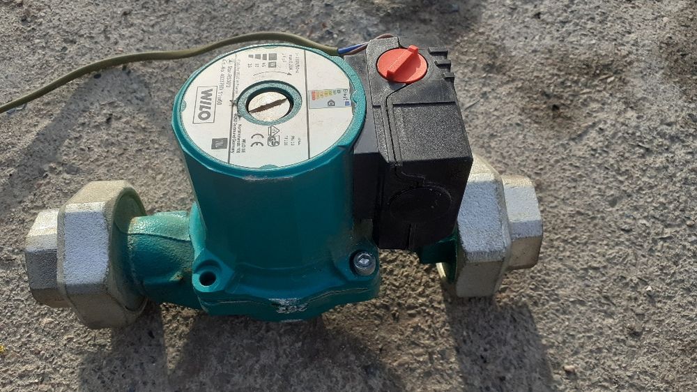 Насос водяной.работает отлично.