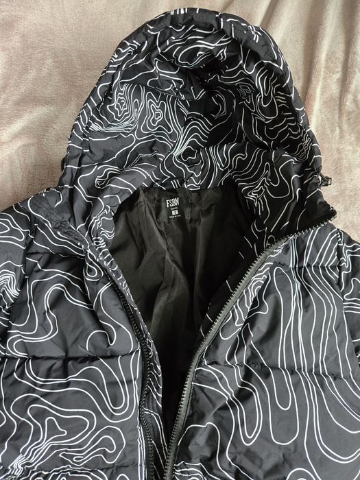 Ново зимно яке, New Yorker, S но става и за М