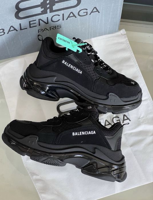Balenciaga negri