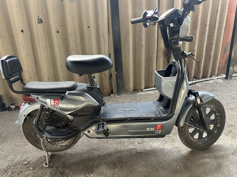 Продаю Электроскутер Sk 8