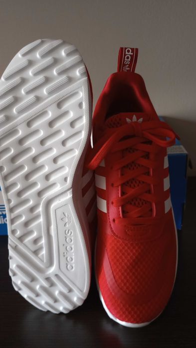 Нови детски маратонки "Adidas originals"