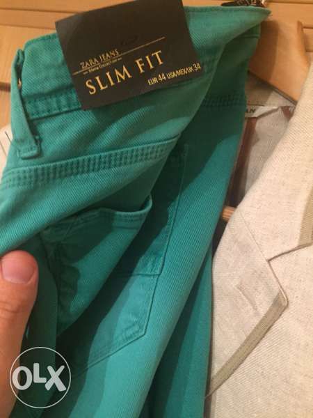 Оригинални нови дънки Zara, 44 номер, slim fit, тюркоазени, 60% намал
