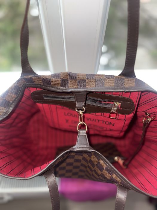 Geanta Louis Vuitton