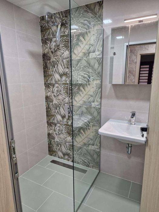 Дава се под наем Къща в Божурище - 120 кв.м за 847.62 € - Снимка #8