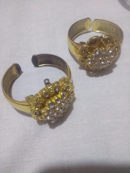 Соатлар сотилади кизлар учун