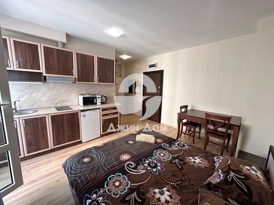 Продава се Едностаен апартамент в Свети Влас - 50 кв.м за 674 €/кв.м - Снимка #2