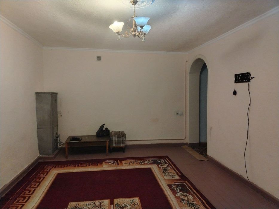 Чирчик ш. Навоий Детский больница кирпичный дом 2х/2/2