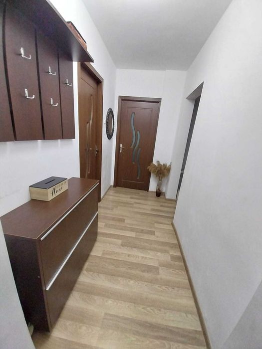 Apartament cu 4 camere