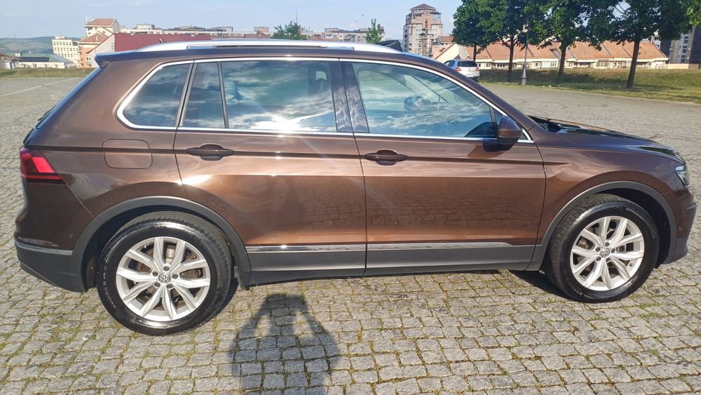 Vw Tiguan Highline DSG 2,0Tdi 150Cp Euro 6 Virtual Cockpit Matrix Panoramic Hedap Display Keyless Navigație Cameră marsalier