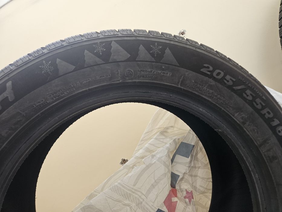 Зимни гуми на 2000км Използвани