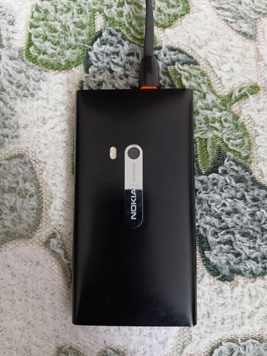 Nokia N9/оригинал/обмен