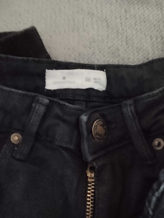 Дамски дънки размер 34