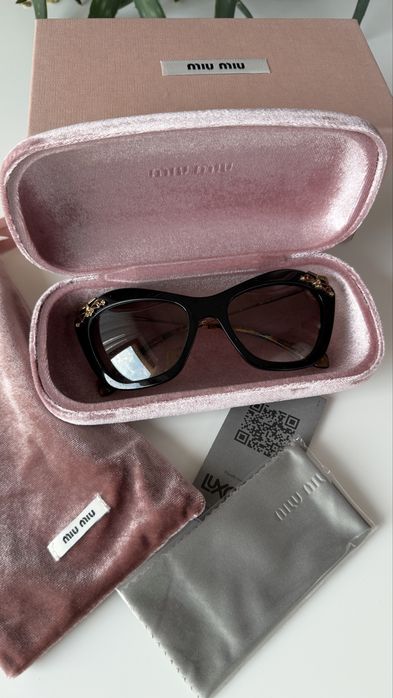 Ochelari de soare Miu-Miu - originali