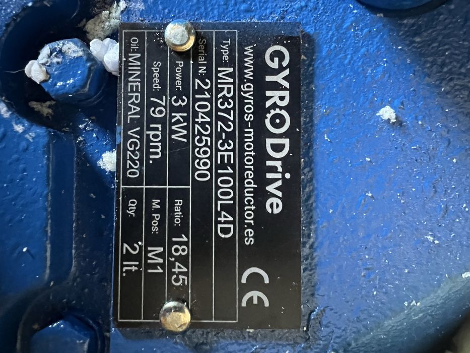 Motoreductor NOU, 3 kw cu 79 rot/min, statii sortare, concasare, etc.