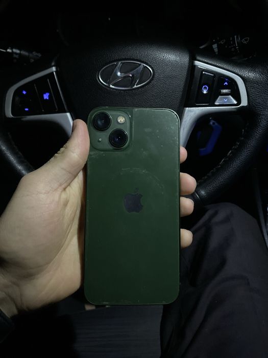 Продам айфон 13 128гб