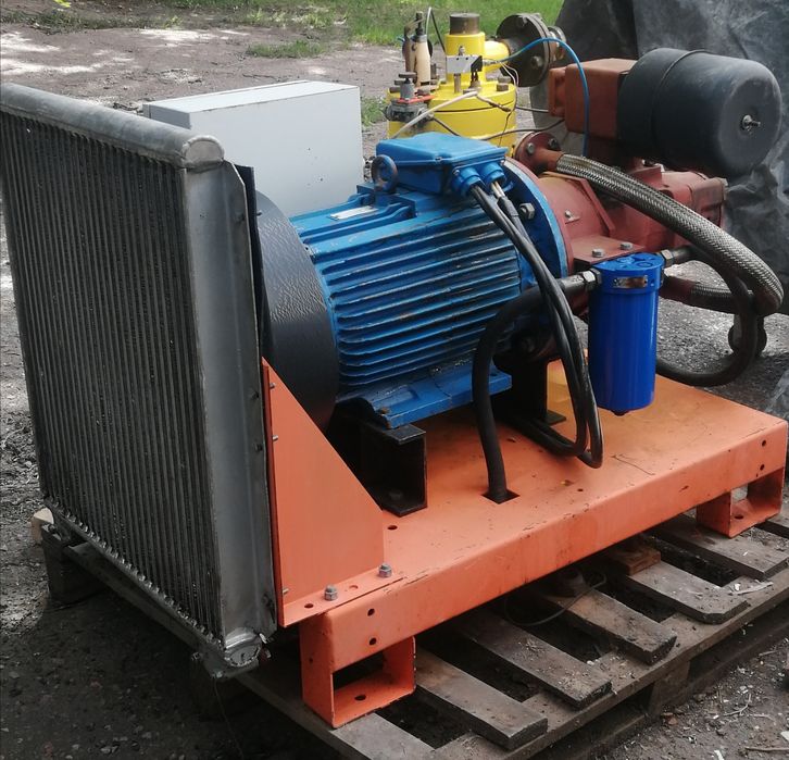 Винтовой компрессор