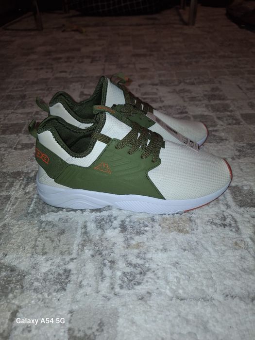 Adidasi Kappa noi cu eticheta 44