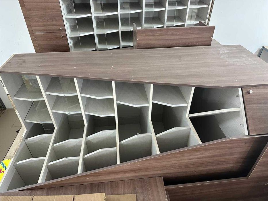 стелаж для конфеты