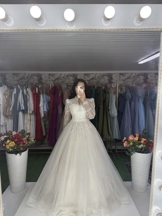 Свадебное платье