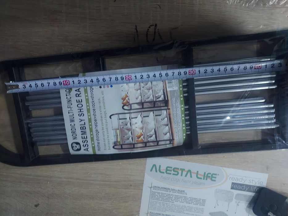 Raft pantofi metalic, 4 polite 8-10 per.pantofi..Dimensiuni în foto