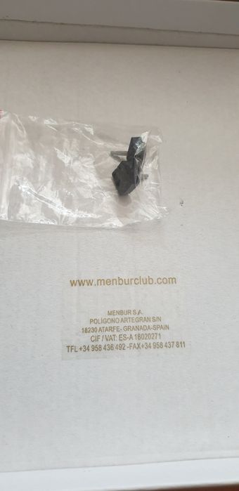 Sandale toc Dama NOI marimea 39 negre model deosebit ocazie petrecere