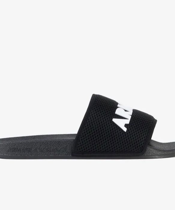 Продам слайдеры Armani Exchange