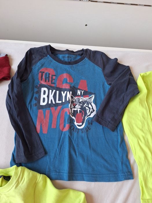 Дрешки за момченце, размер 110-116 (5-6 годишно).