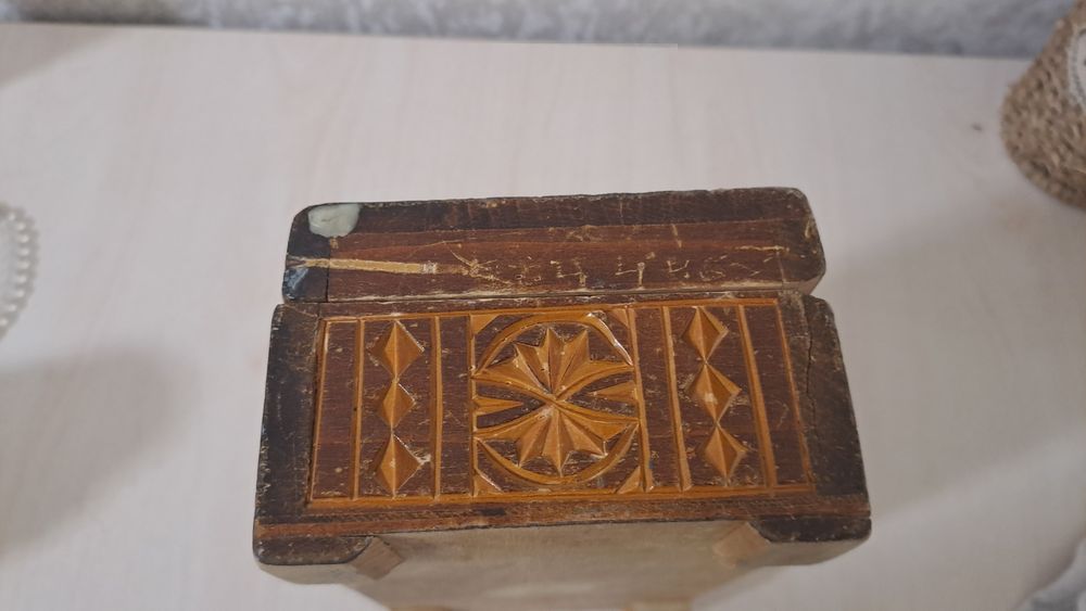 Кутича сотилади Нархи 15.000