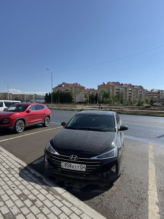 Hyundai elantra 2019