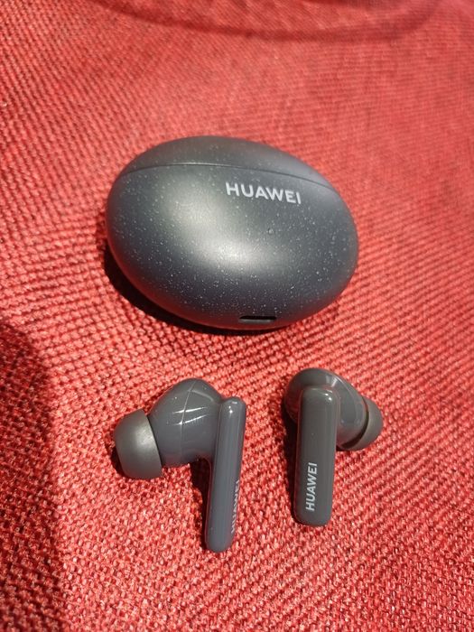 Casti Bluetooth Huawei buds 5i