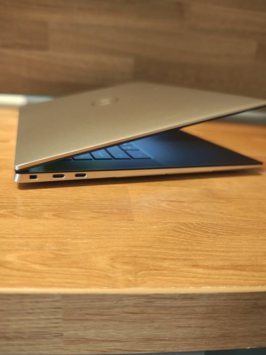 Dell XPS 15 9530  I7-13700H/Arc 370M 4GB/FHD+