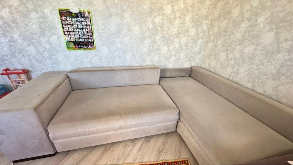 Продается угловой диван
