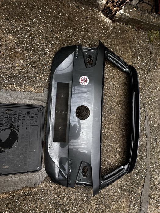 Hayon vw passat b7.break.