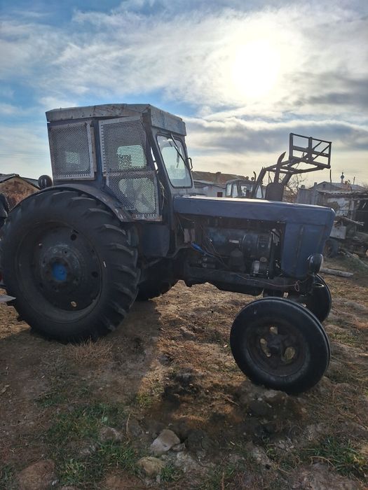 Продам трактор Т40