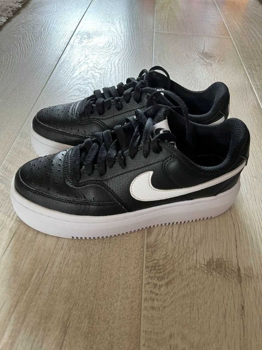 Маратонки Nike court vision alta